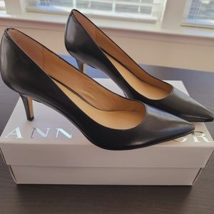 Ann Taylor Eryn Kitten Heel